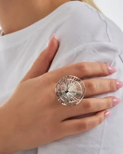 Anello - Elegant Ornament