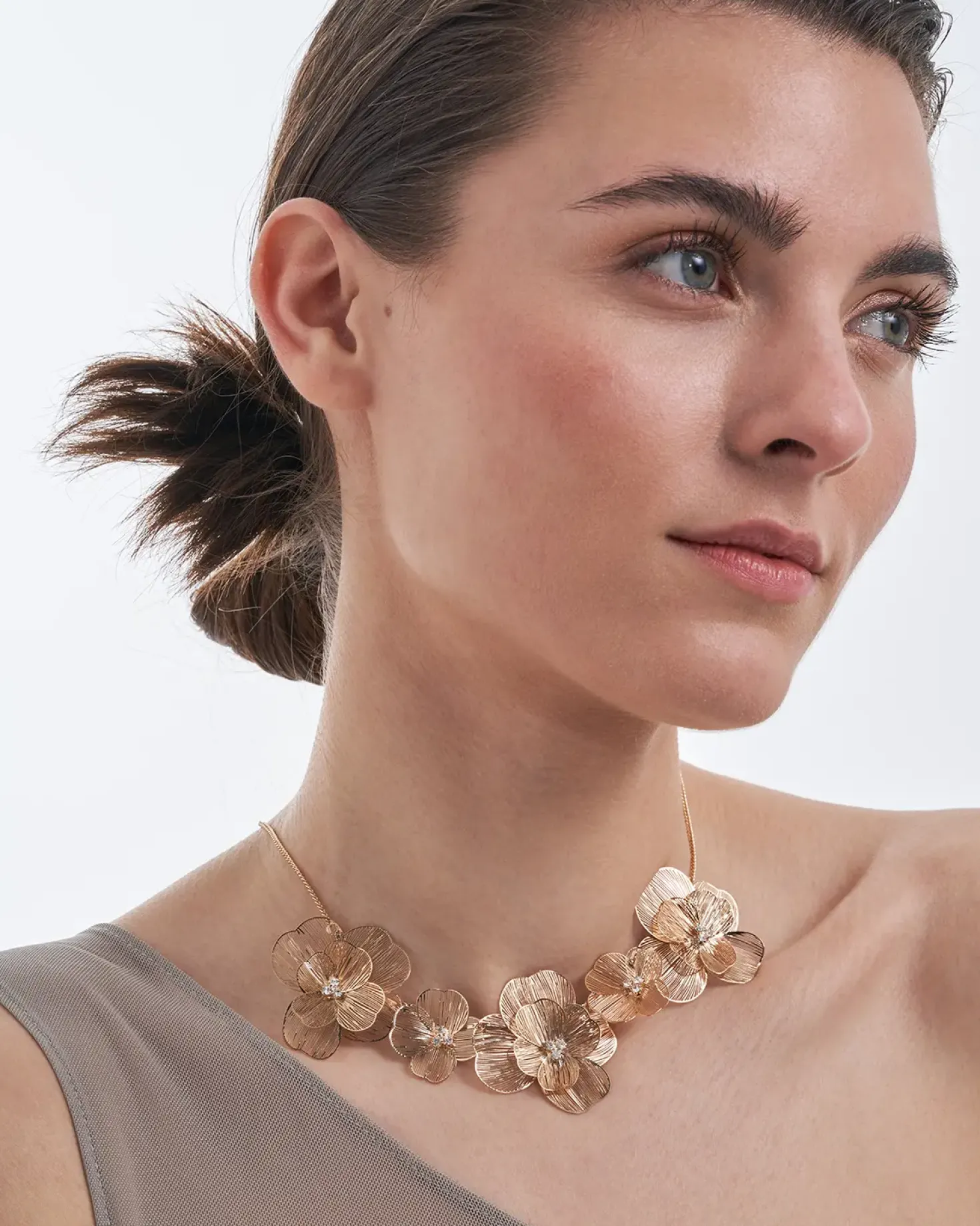 Collana - Delightful Flowers