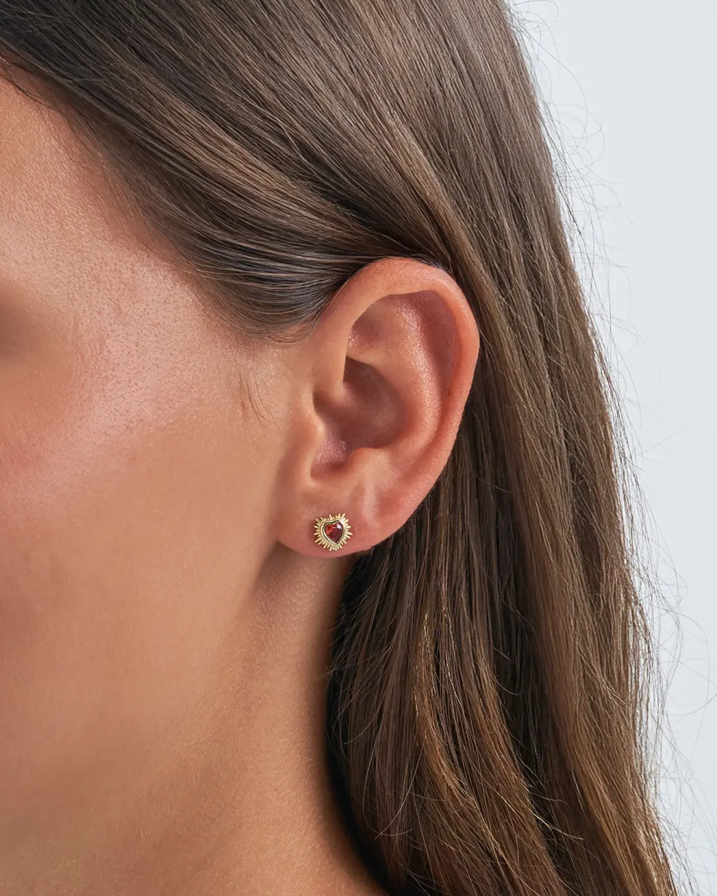 Orecchini a perno - Red Zirconia