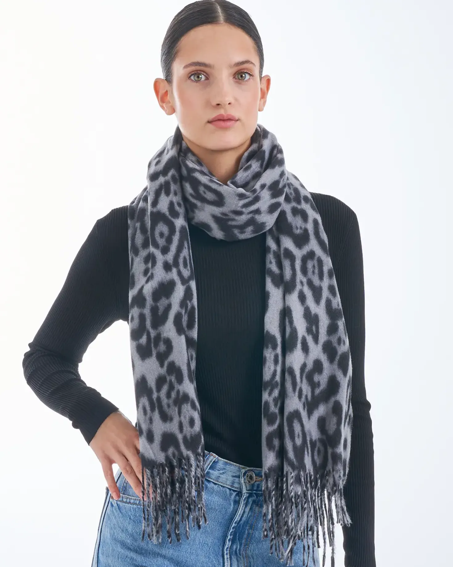 Sciarpa - Grey Leo